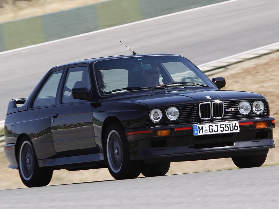  BMW M3 Sport Evolution 1989 года  (фото 11 из 26)
